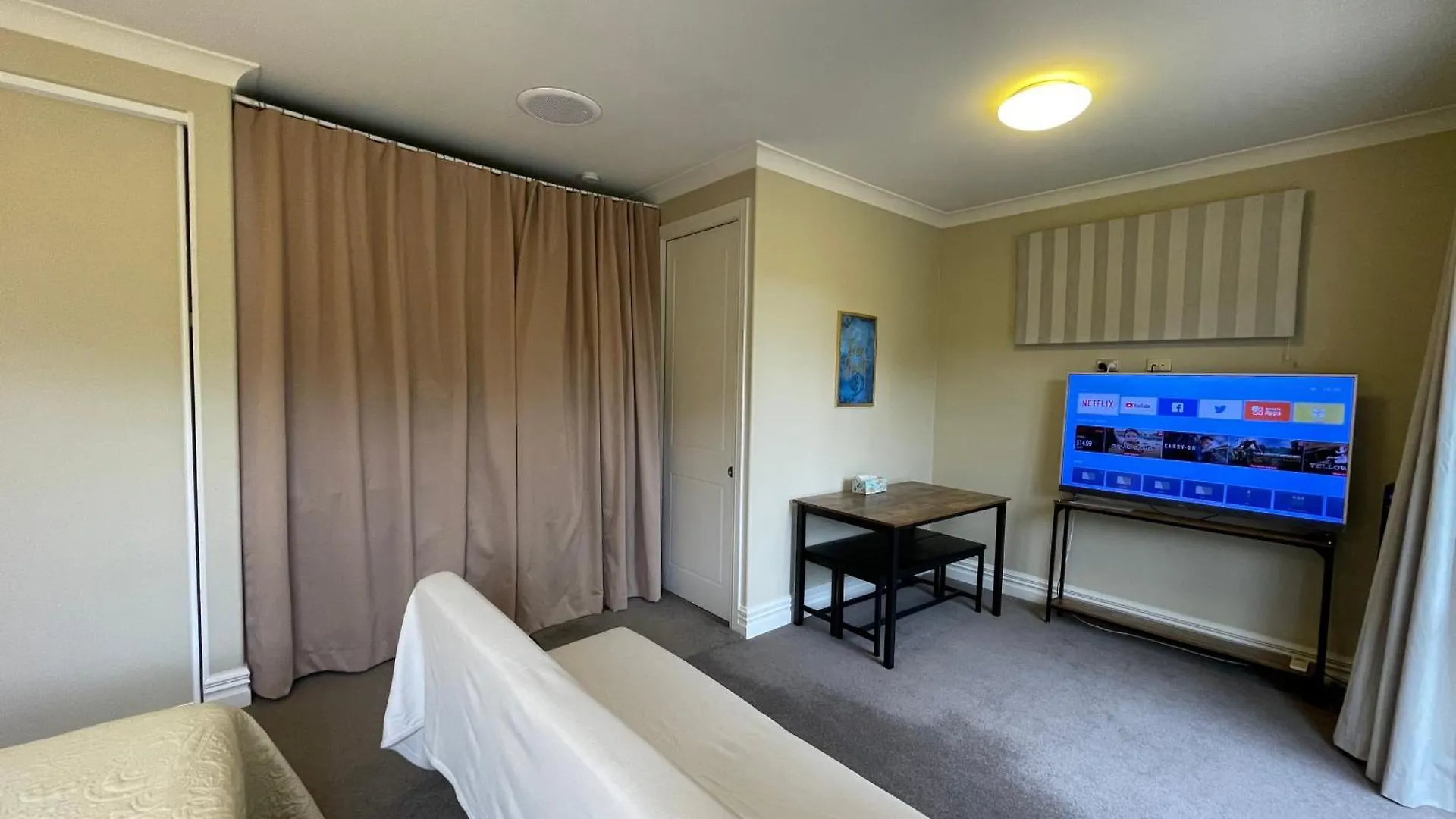 Guest house Quiet And New Cnzhouse With Yard Near River In Cbd Christchurch New Zealand